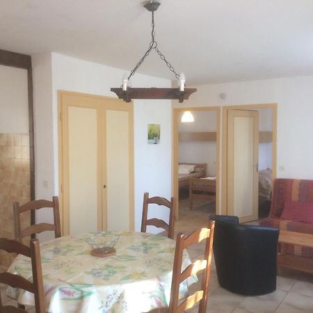 Hotel Les Sentiers Du Causse Lentillac du Causse Esterno foto